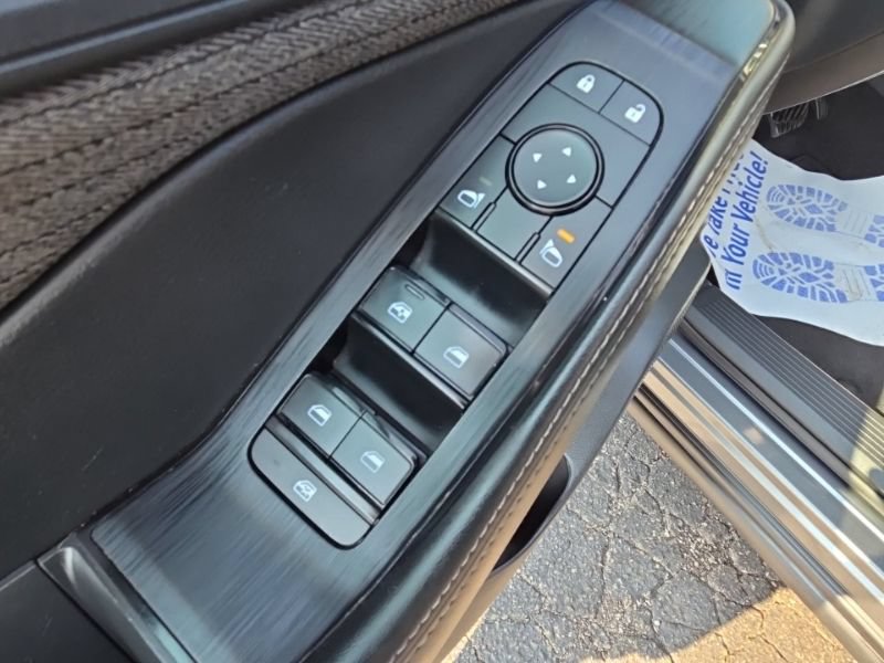 Used 2021 Nissan Rogue SV AWD/4WD image 22