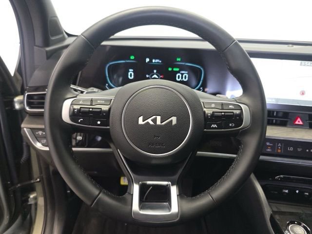 Used 2025 Kia Sportage X-Line AWD/4WD image 3
