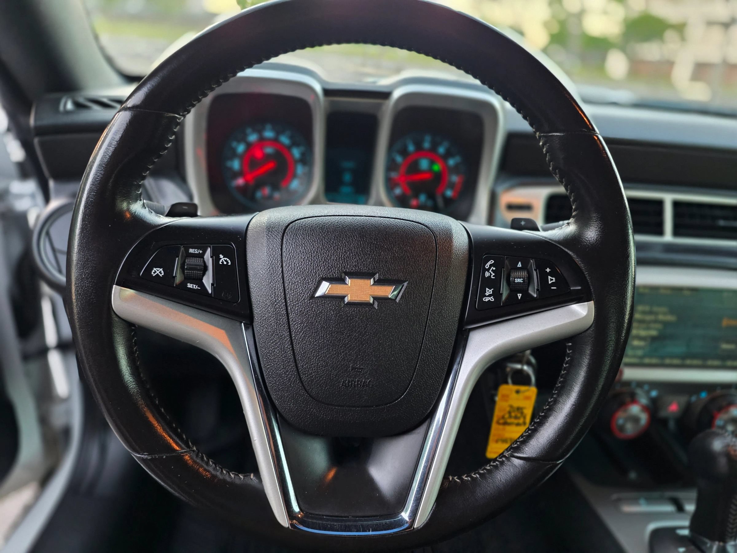 Used 2015 Chevrolet Camaro LT RWD image 18