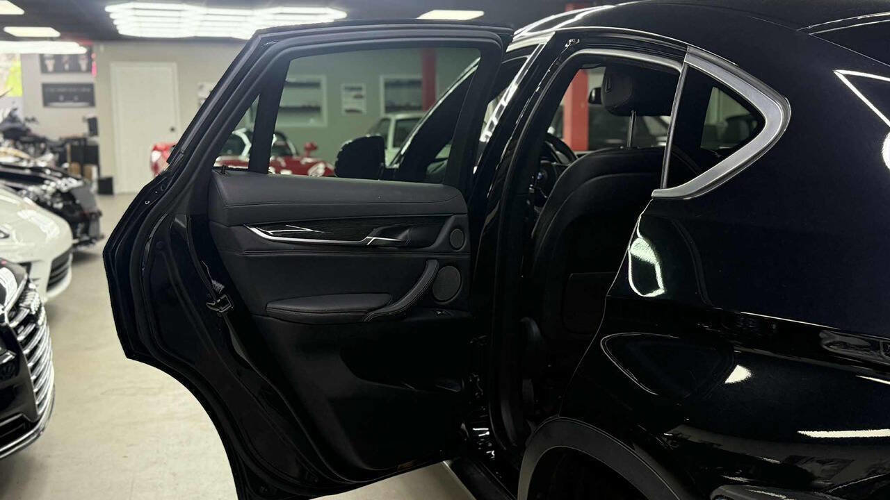 Used 2019 BMW X6 xDrive35i image 12