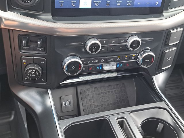 Certified 2022 Ford F150 Raptor w/ Equipment Group 801A High image 33