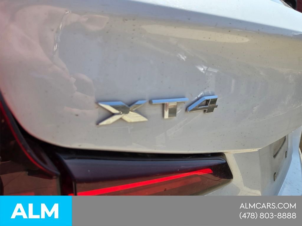 Used 2023 Cadillac XT4 Premium Luxury w/ Cold Weather Package image 9