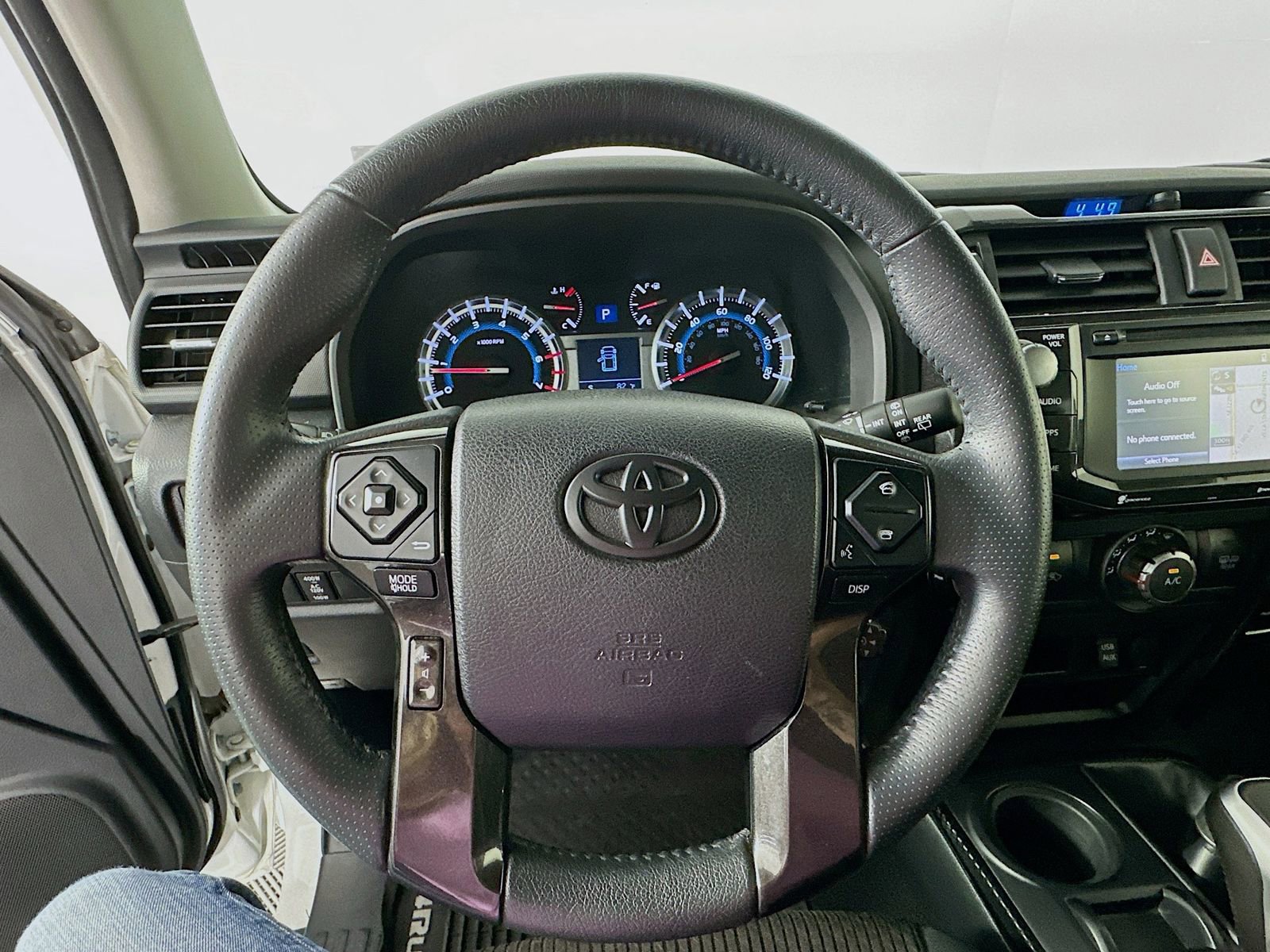 Used 2019 Toyota 4Runner TRD Off-Road AWD/4WD image 11