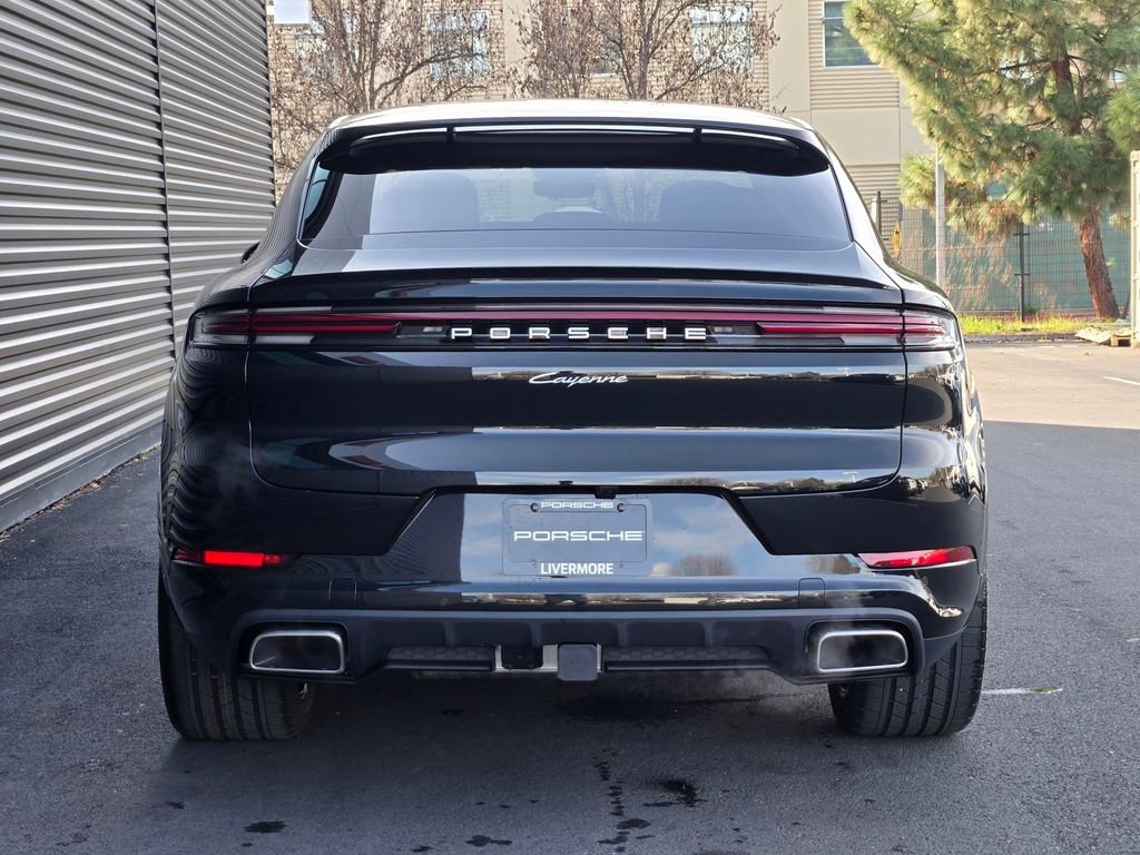 New 2026 Porsche Cayenne Coupe AWD/4WD image 6