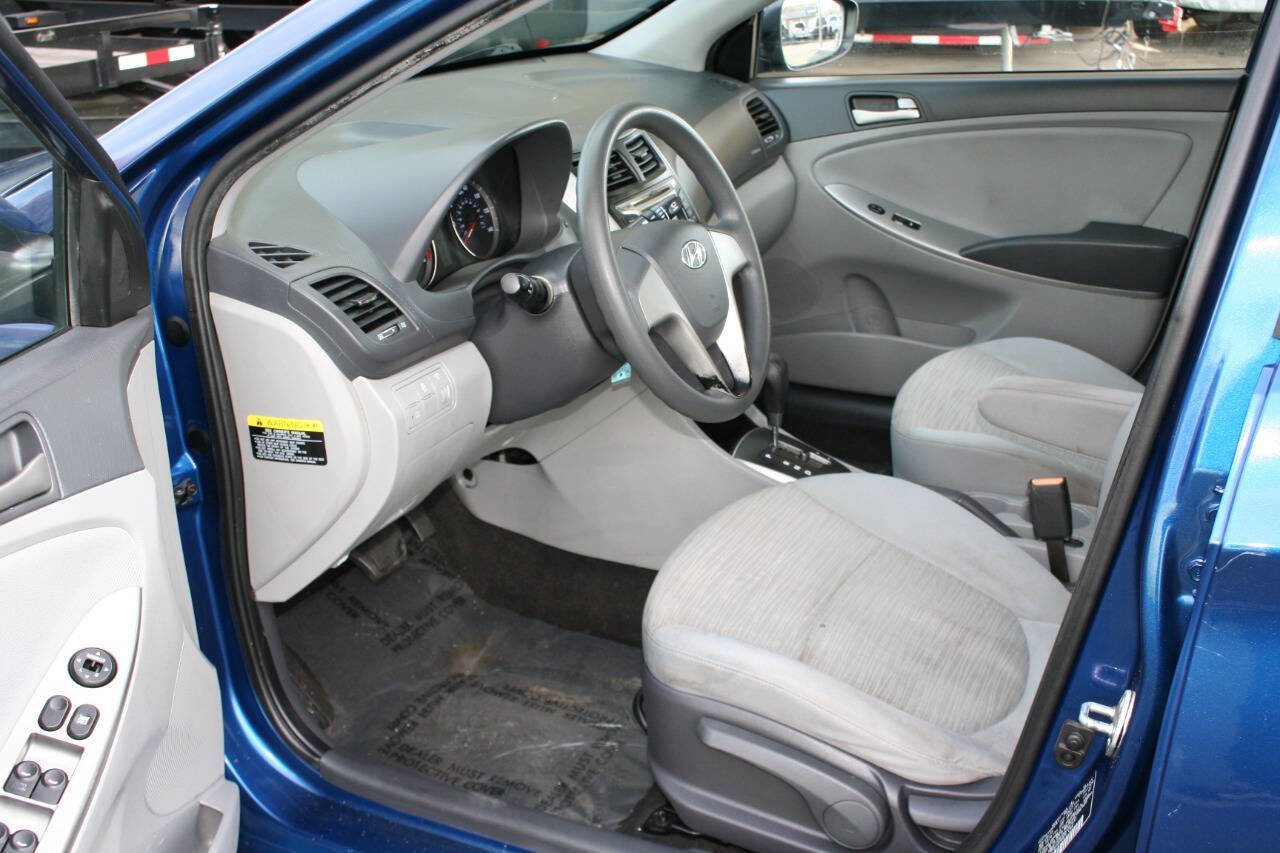 Used 2016 Hyundai Accent SE image 10