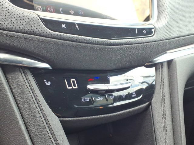 Used 2023 Cadillac XT5 Luxury AWD/4WD image 14