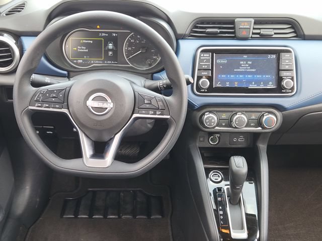 Used 2025 Nissan Versa SV FWD image 21