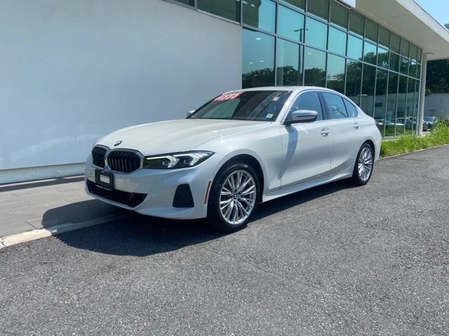 Used 2024 BMW 330i xDrive Sedan w/ Premium Package AWD/4WD image 3