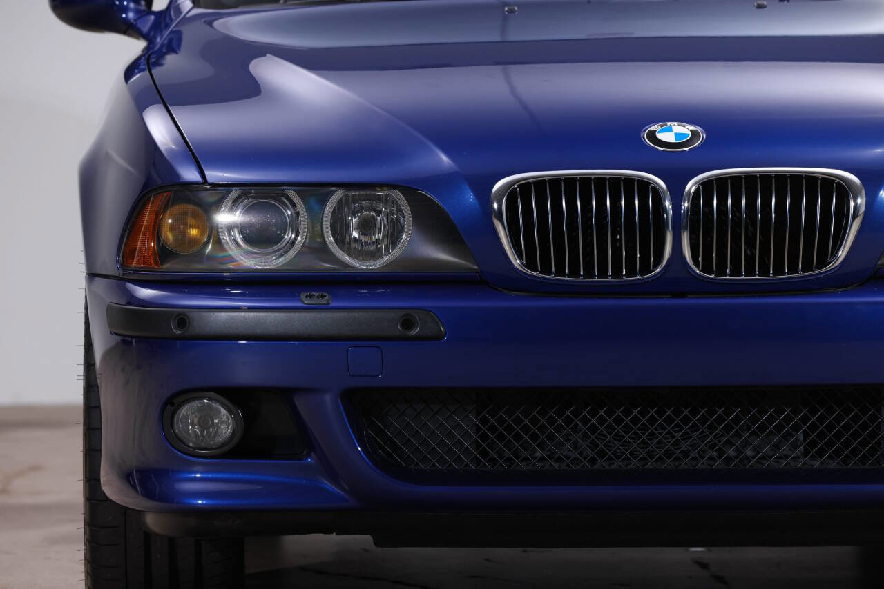 Used 2002 BMW M5 image 10