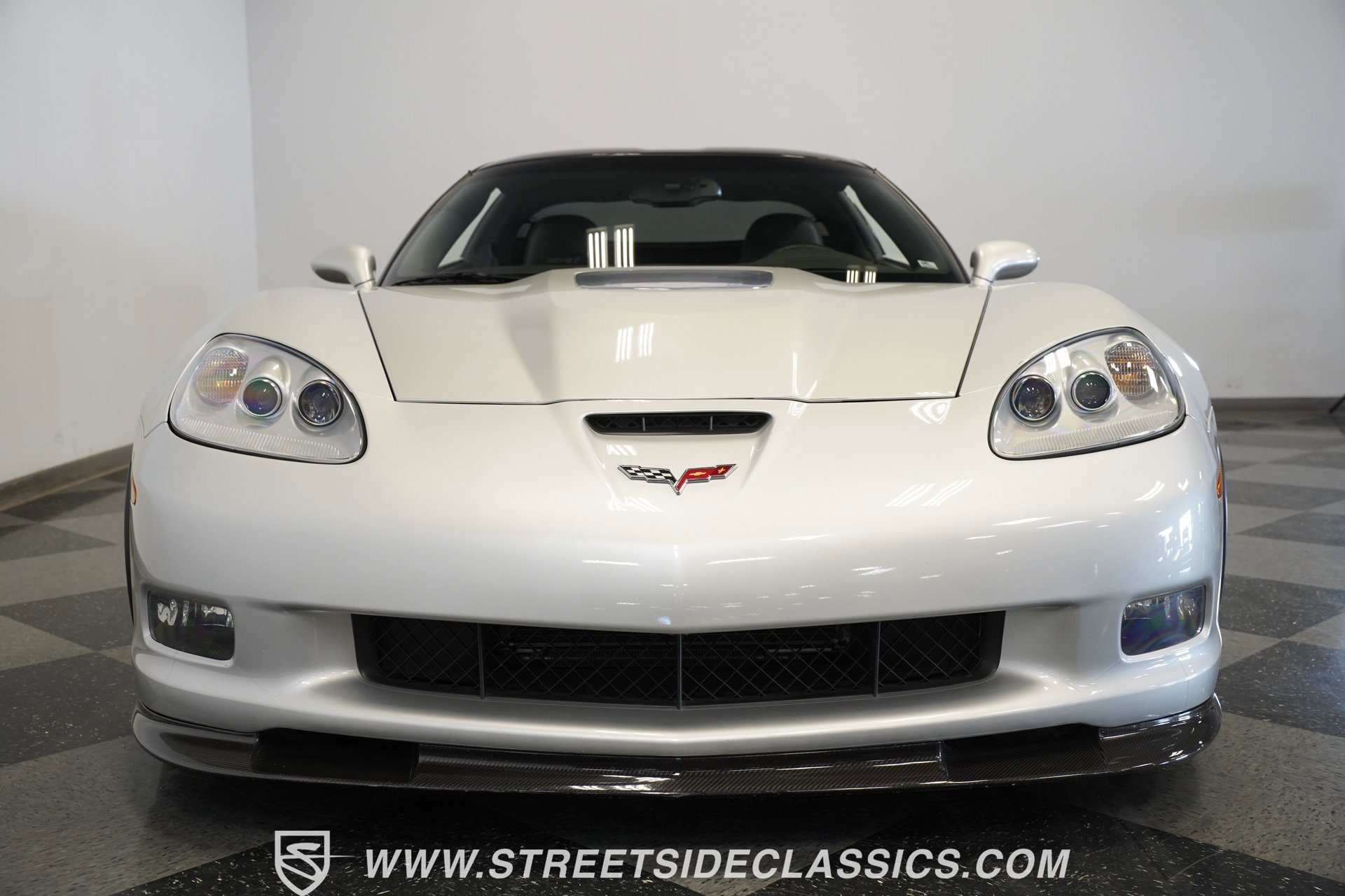 Used 2009 Chevrolet Corvette ZR1 w/ Preferred Equipment Group image 22