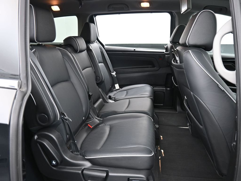 Certified 2024 Honda Odyssey Elite image 38
