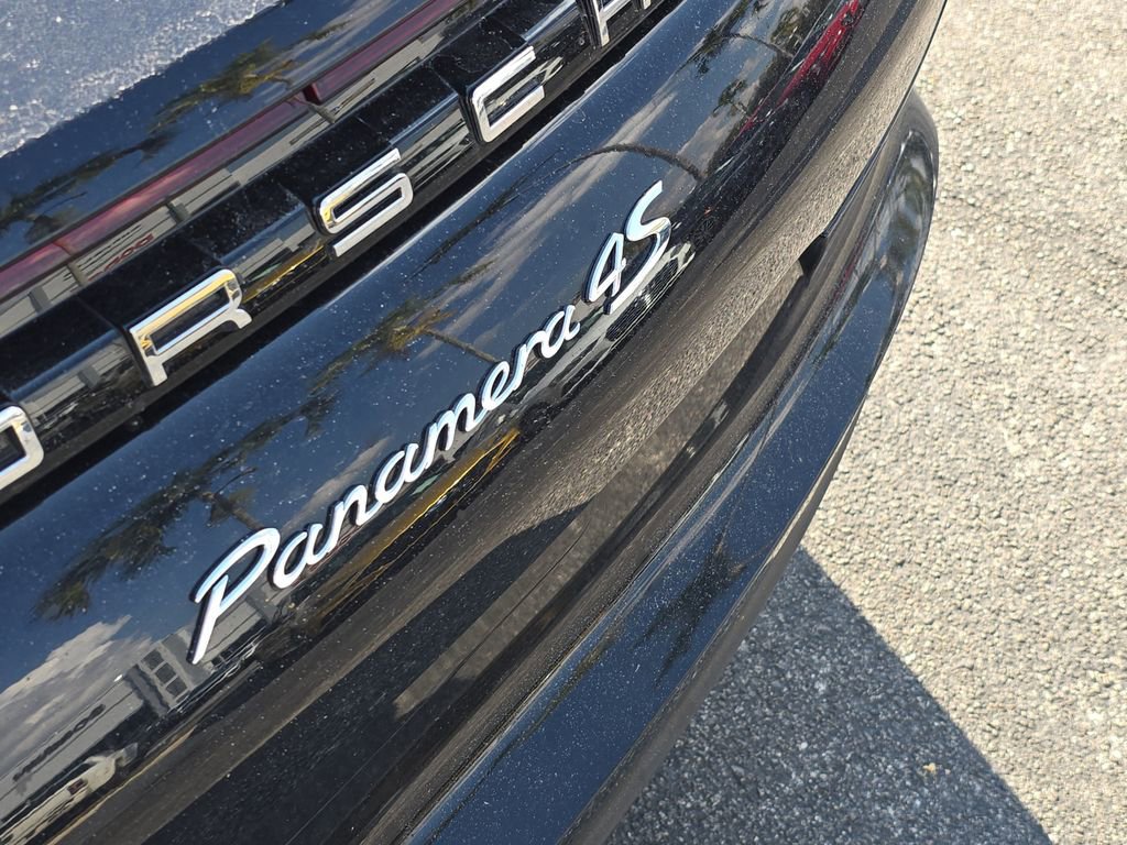 Used 2017 Porsche Panamera 4S image 7