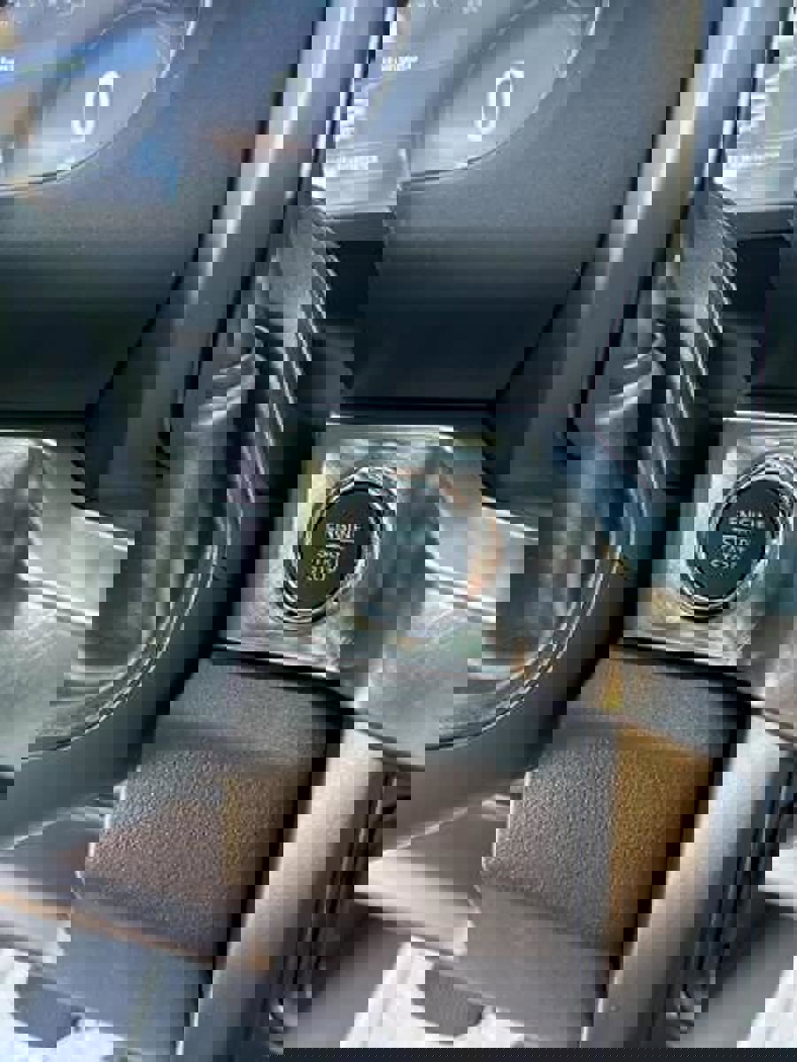 New 2025 Ford F350 King Ranch w/ Chrome Package image 14