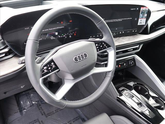 New 2025 Audi Q5 Premium Plus w/ Premium Plus AWD/4WD image 3