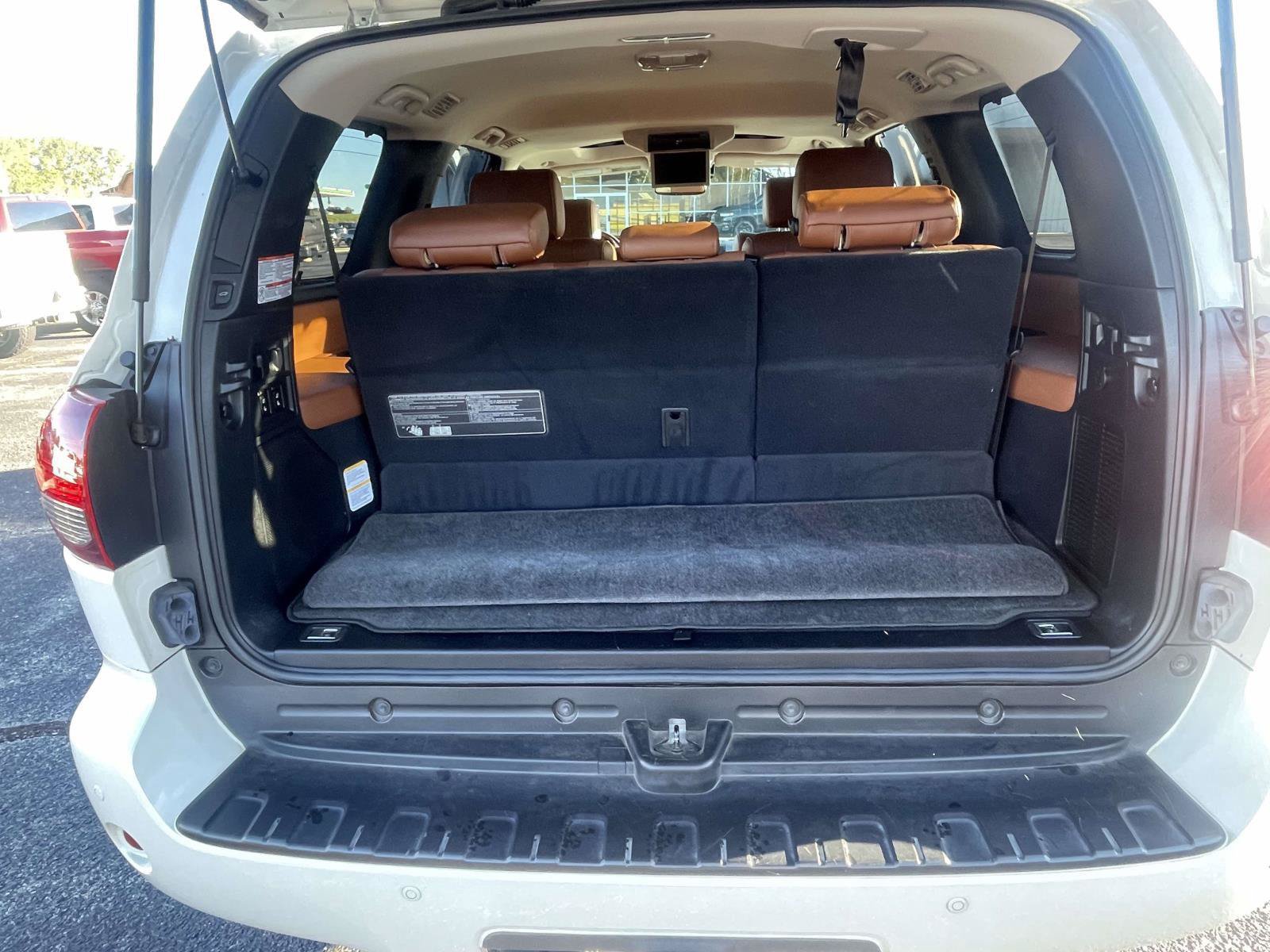 Used 2018 Toyota Sequoia Platinum RWD image 6