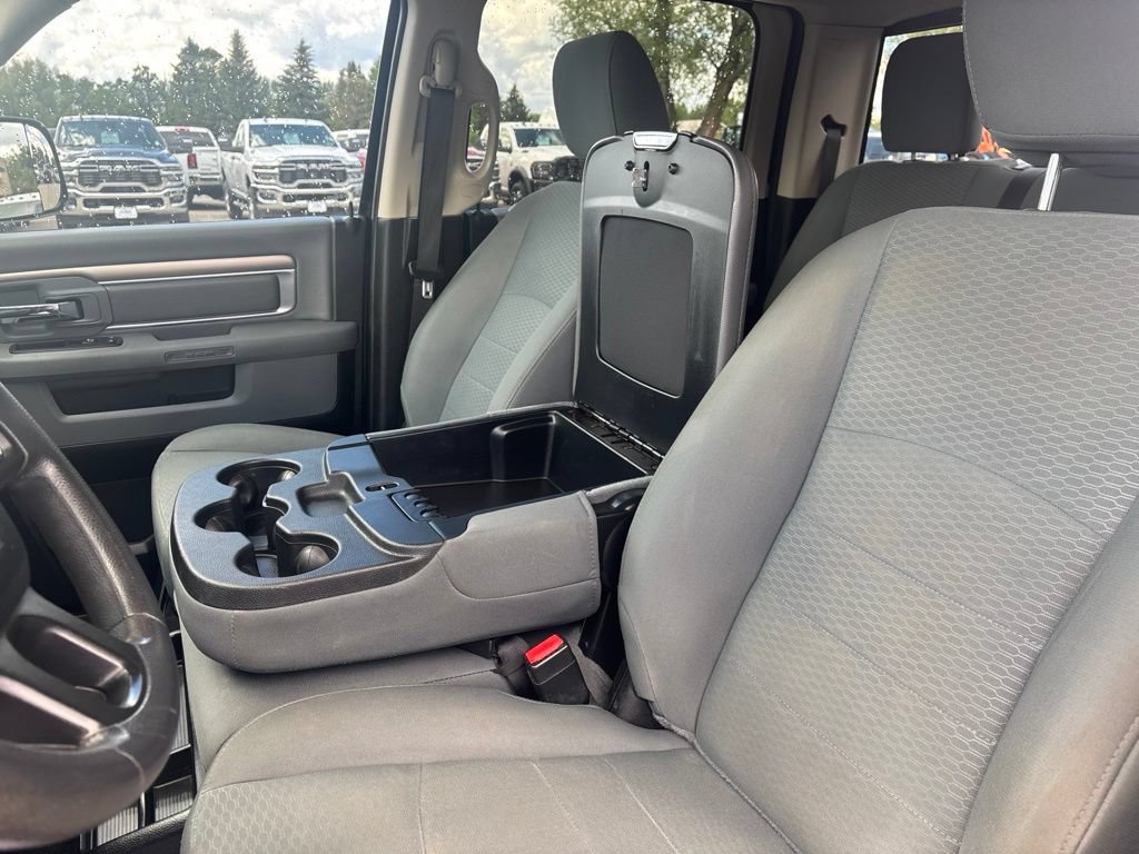 Used 2018 RAM 3500 SLT w/ Protection Group AWD/4WD image 21