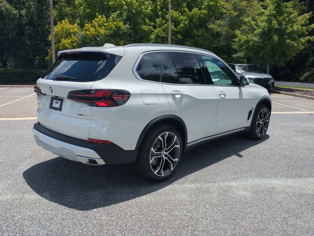 New 2026 BMW X5 xDrive40i w/ Premium Package image 5