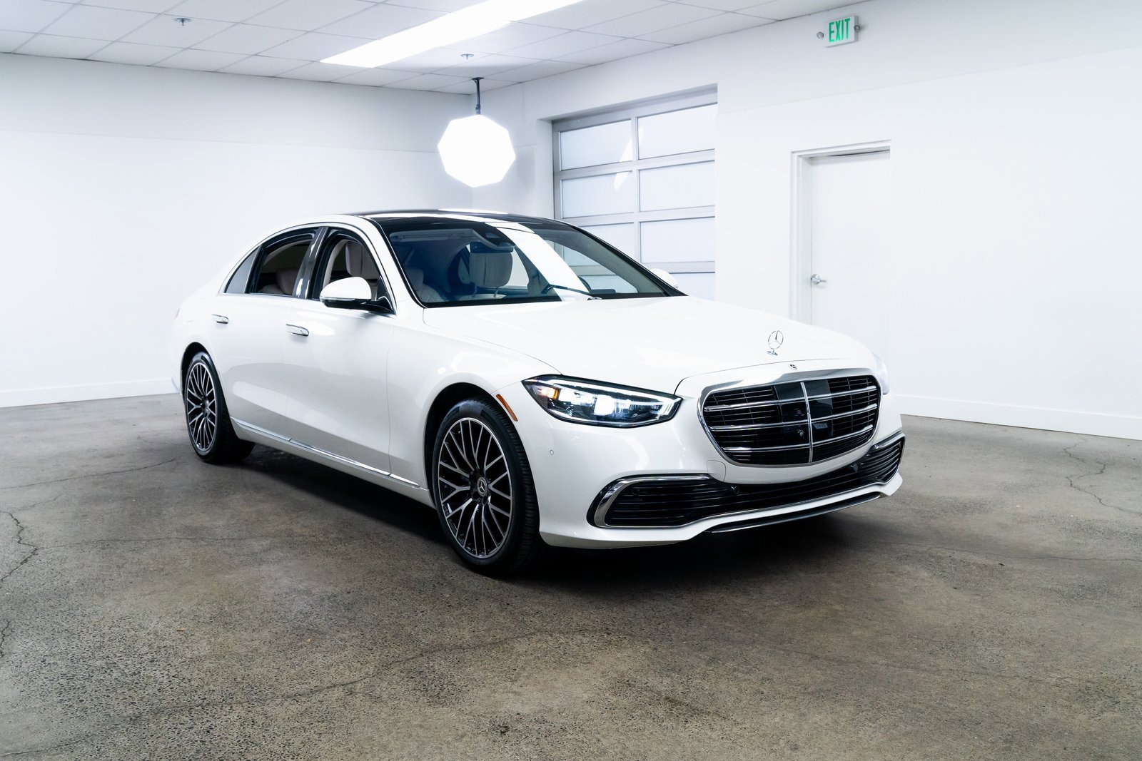 Used 2023 Mercedes-Benz S 580 4MATIC Sedan image 27