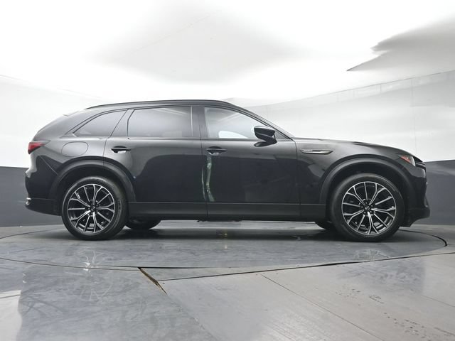 Certified 2025 MAZDA CX-70 Plug-In Hybrid w/ Premium Plus AWD/4WD image 31