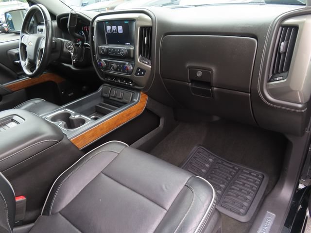 Used 2018 Chevrolet Silverado 1500 High Country AWD/4WD image 47