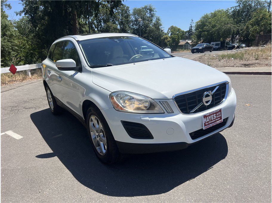 Used 2013 Volvo XC60 3.2 AWD/4WD image 3