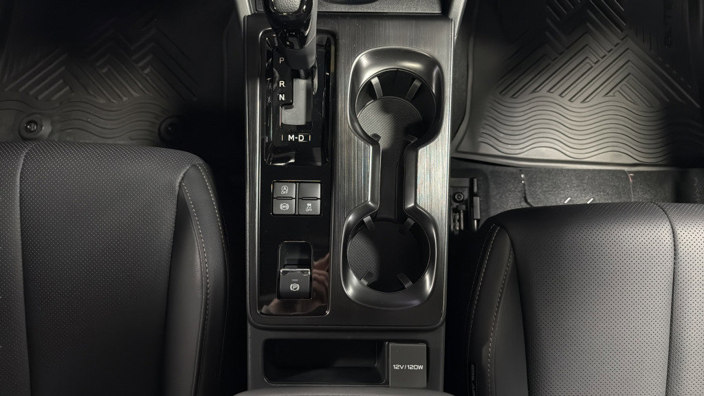 New 2026 Subaru Outback Limited AWD/4WD image 40