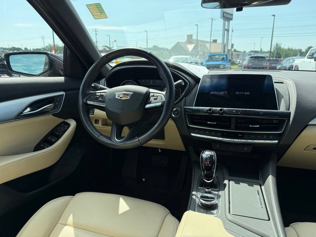 Used 2021 Cadillac CT5 Luxury w/ Cold Weather Package RWD image 14