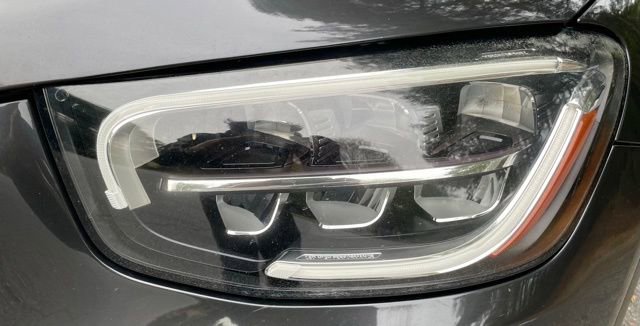 Used 2020 Mercedes-Benz GLC 300 w/ Premium Package image 11