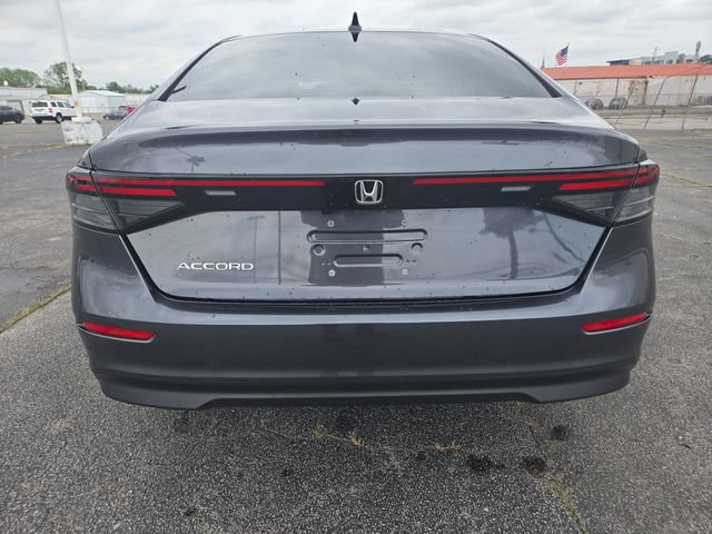 Used 2025 Honda Accord SE image 7