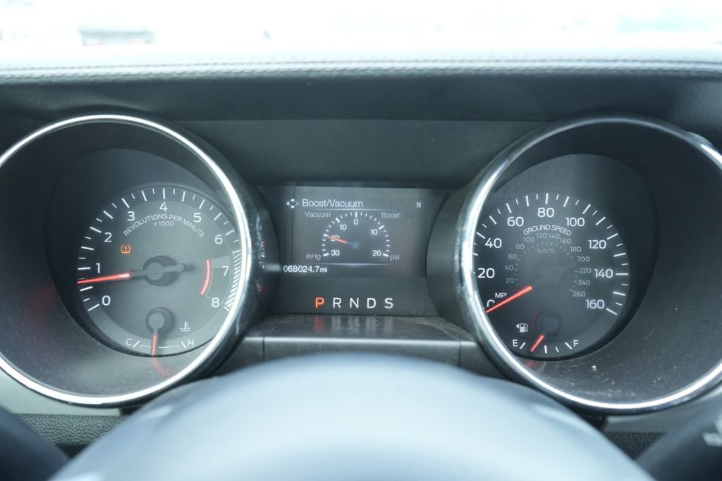 Used 2015 Ford Mustang Premium image 29