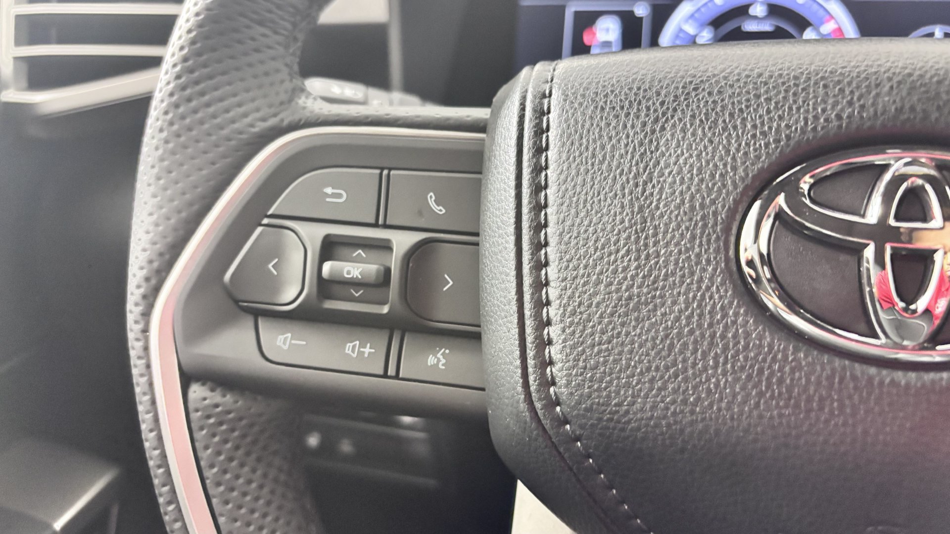 Used 2026 Toyota Tundra Limited RWD image 14