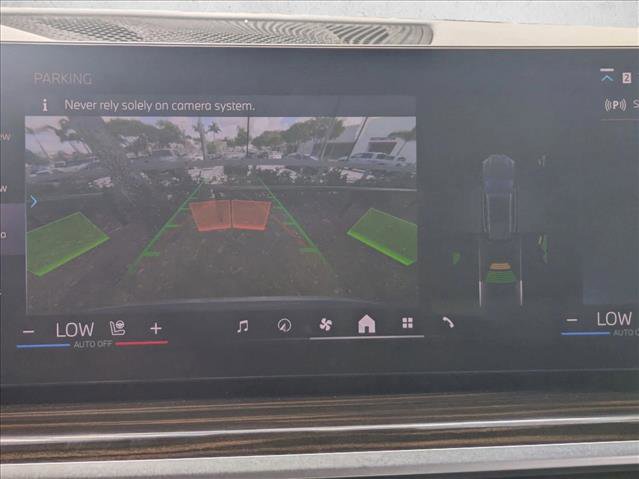 Used 2025 BMW X5 xDrive50e AWD/4WD image 10