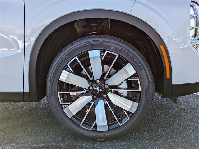 New 2025 Mitsubishi Outlander SE image 11