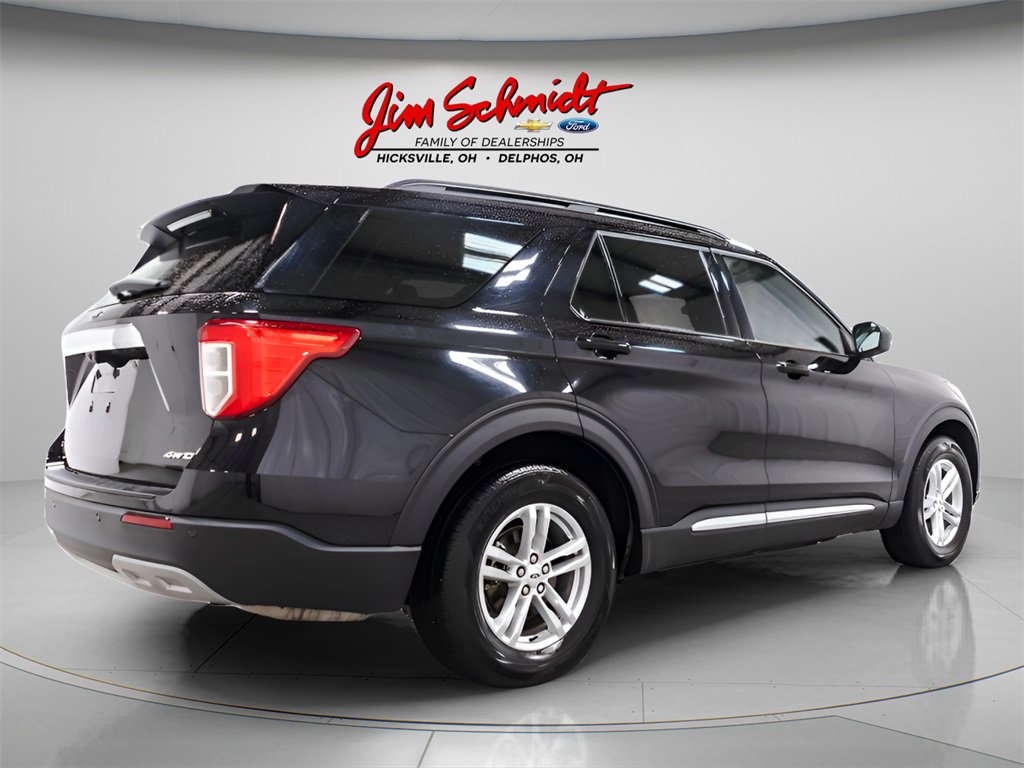 Used 2023 Ford Explorer XLT w/ Equipment Group 202A image 6