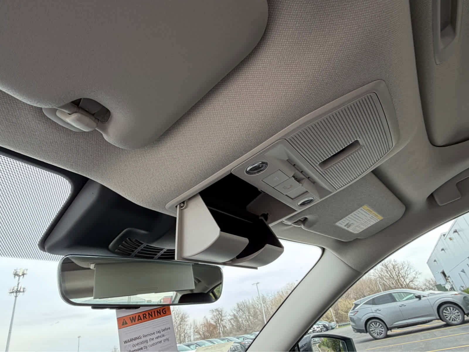 New 2026 Nissan Sentra SR w/ SR Premium Package FWD image 27