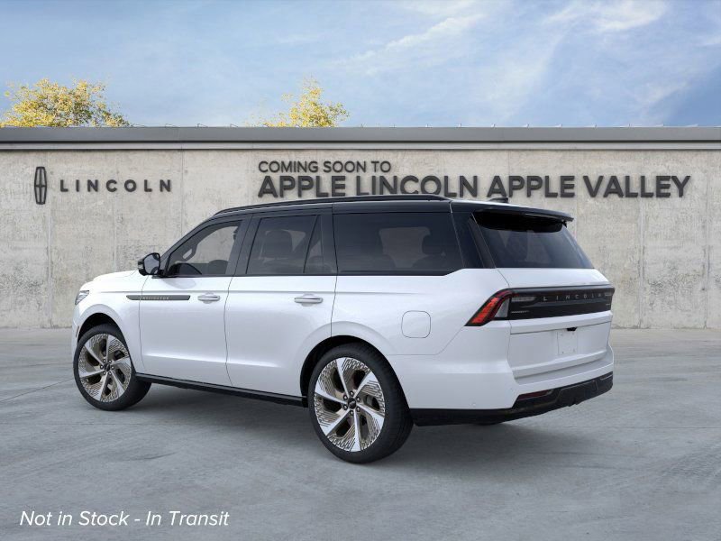 New 2026 Lincoln Navigator Black Label w/ Black Label Special Edition image 4
