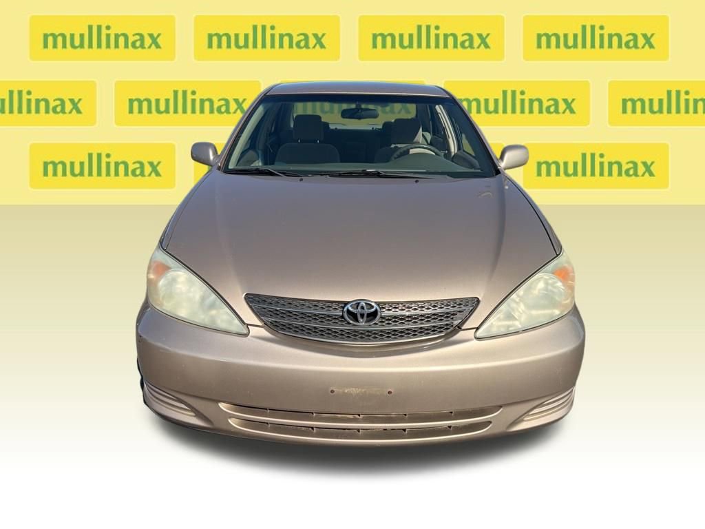 Used 2002 Toyota Camry FWD image 2