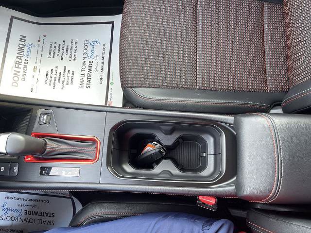 Certified 2025 Nissan Kicks SR AWD/4WD image 24