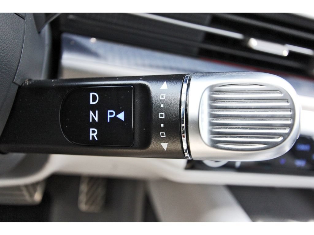 Used 2023 Hyundai Ioniq 6 Limited RWD image 19