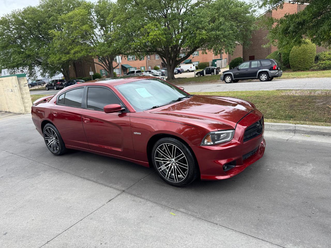 Used 2014 Dodge Charger R/T RWD image 2