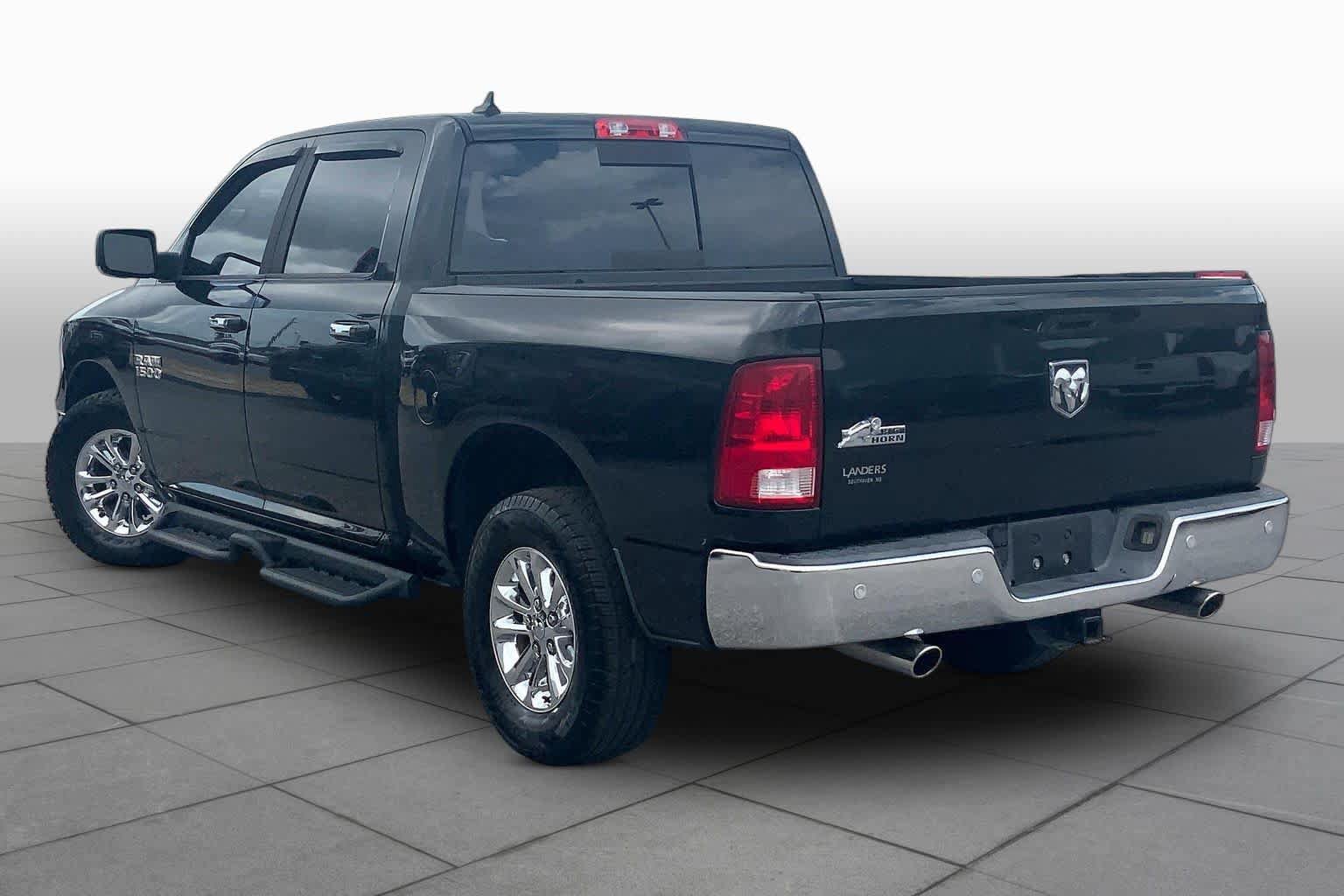 Used 2016 RAM 1500 Big Horn RWD image 12