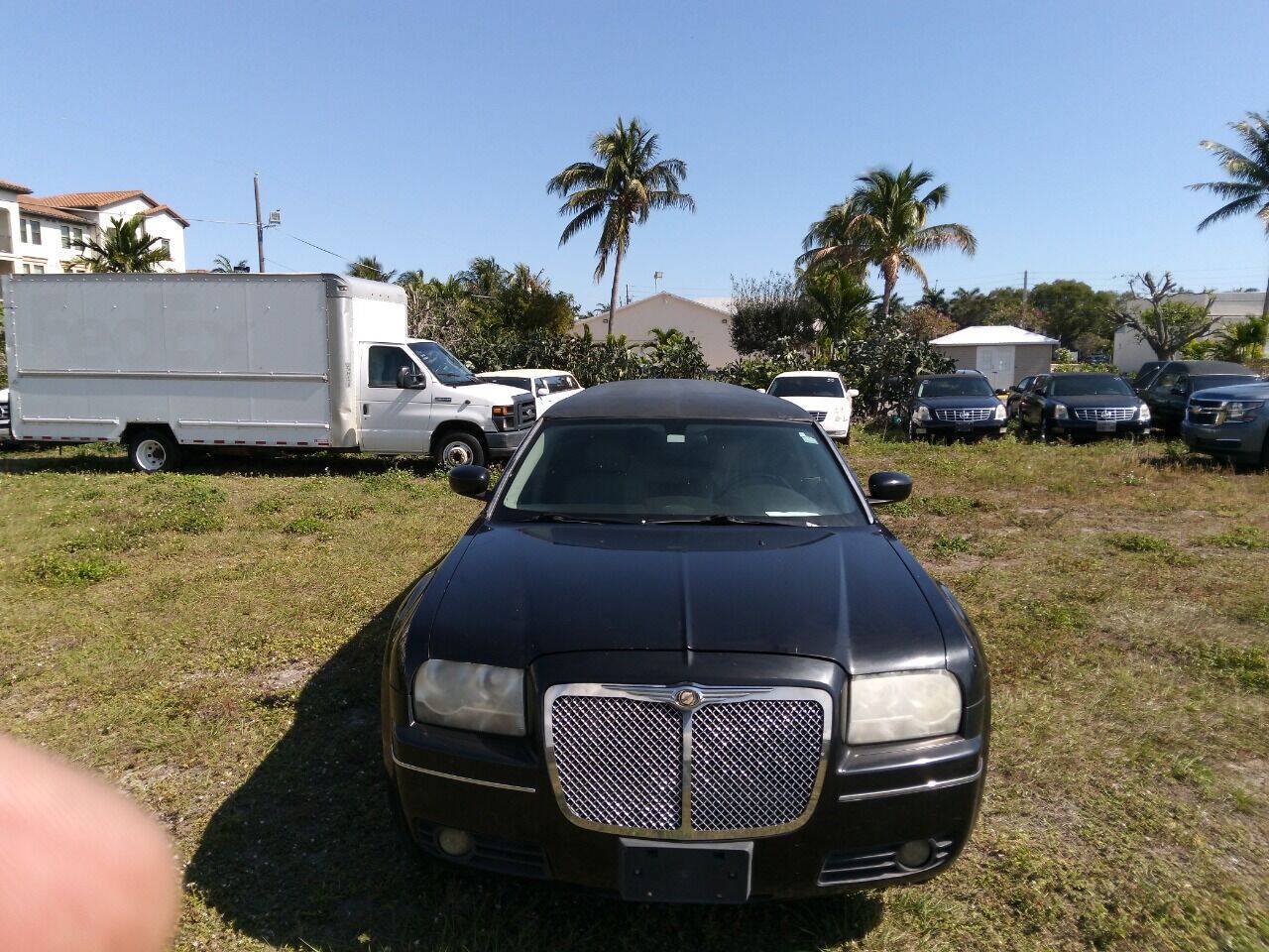 Used 2006 Chrysler 300 Touring RWD image 5