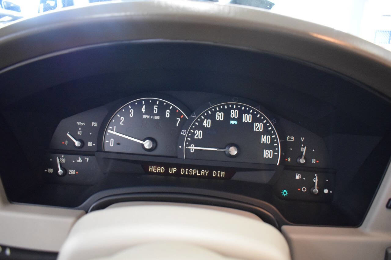 Used 2005 Cadillac XLR image 71