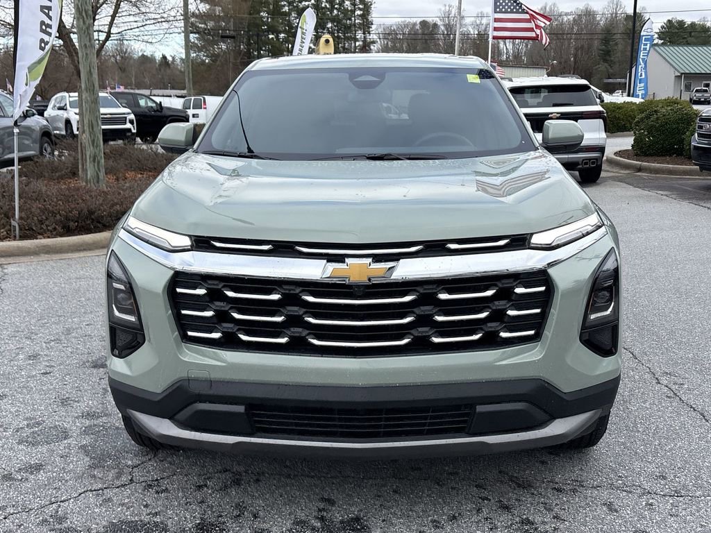 New 2026 Chevrolet Equinox LT image 4