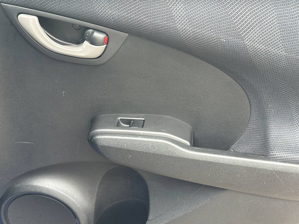 Used 2011 Honda Fit Sport image 16
