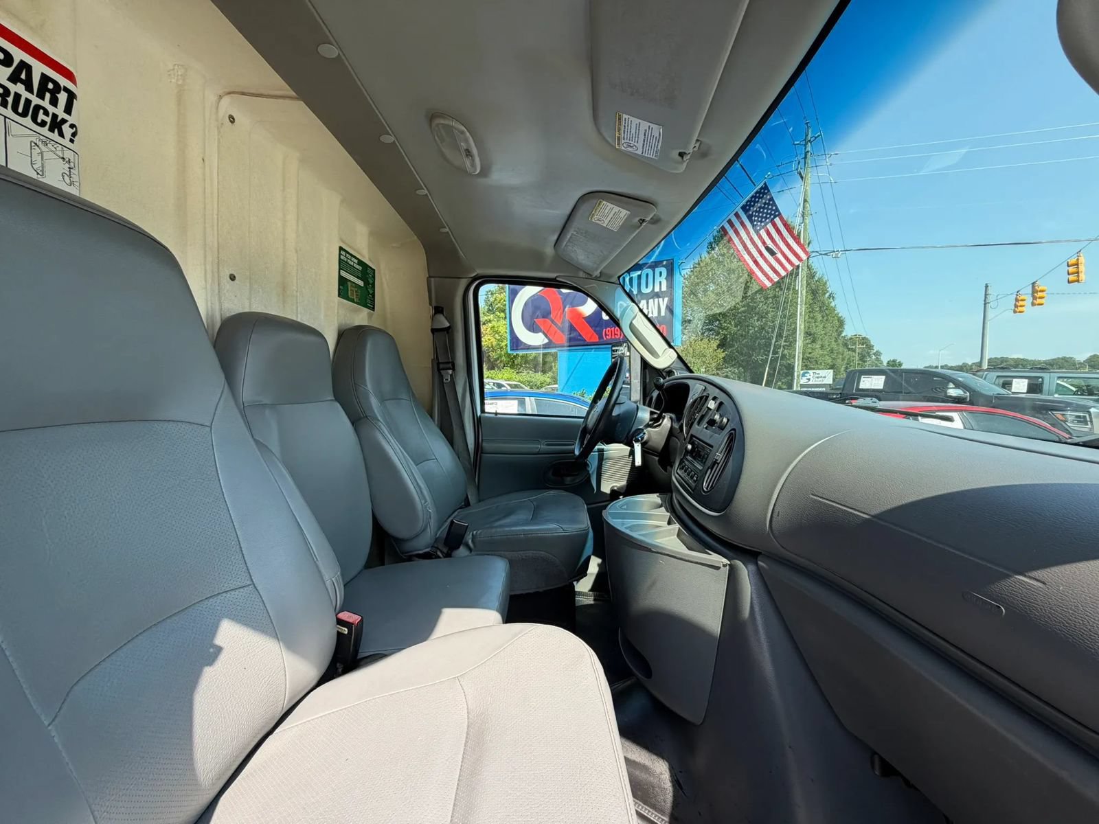 Used 2007 Ford E-450 and Econoline 450 RWD image 20
