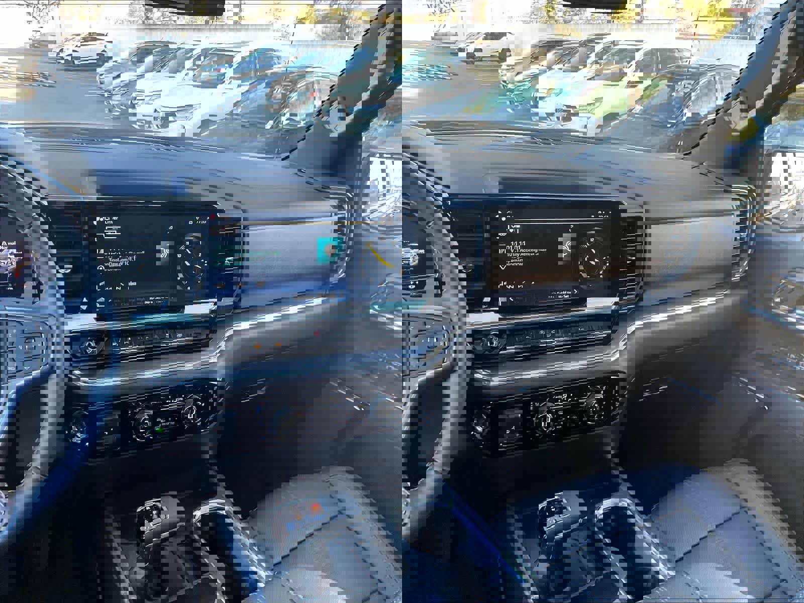 Used 2024 Chevrolet Silverado 1500 High Country w/ Midnight Edition image 9