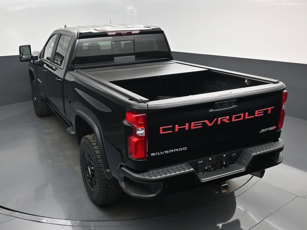 Used 2024 Chevrolet Silverado 2500 ZR2 w/ Technology Package image 23