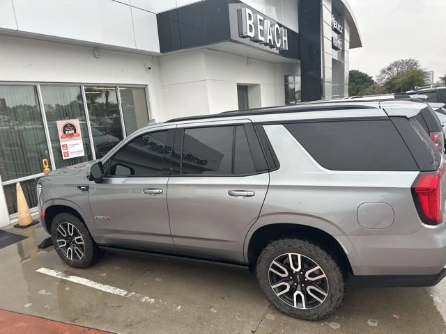 Used 2023 GMC Yukon AT4 w/ AT4 Premium Package image 6