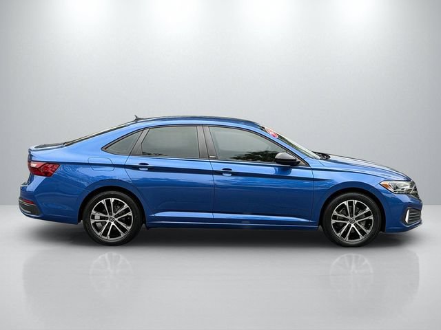 Used 2023 Volkswagen Jetta Sport FWD image 8